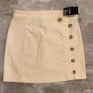 NWT Forever 21 Skirt Cream with buttons Sz S